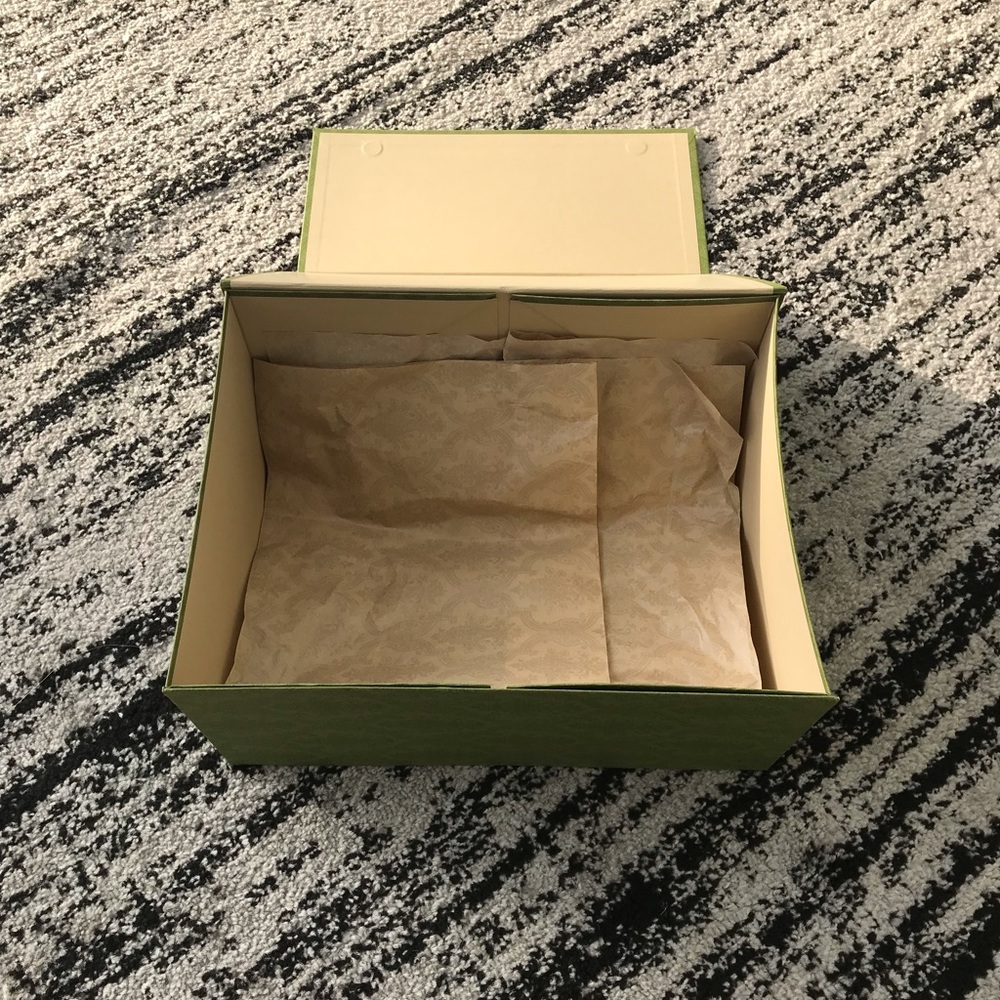 Designer Gucci box, for purse or boots